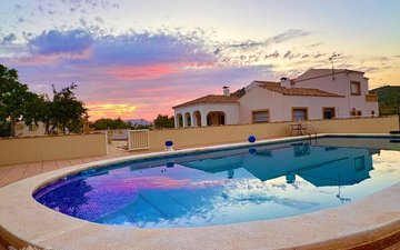 Property slide 46