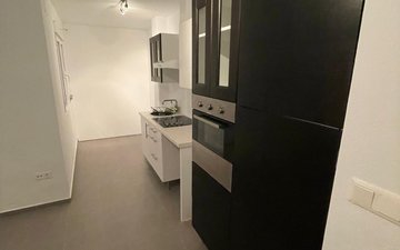 Property slide 33