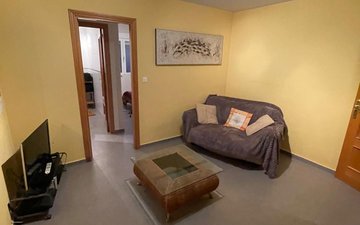 Property slide 32