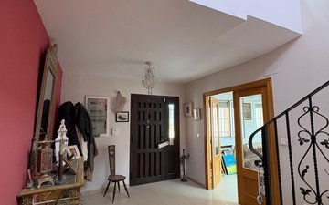 Property slide 21
