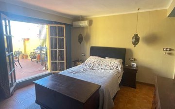Property slide 39