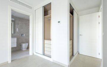 Property slide 24