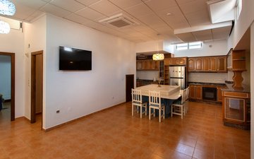 Property slide 28