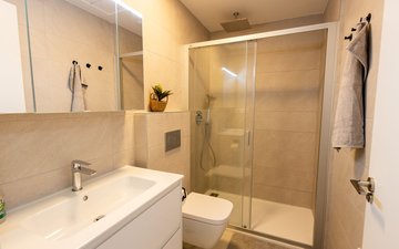 Property slide 17