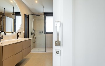 Property slide 42