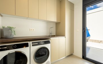Property slide 21