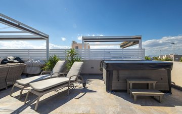 Property slide 18
