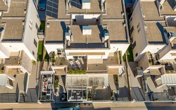 Property slide 40