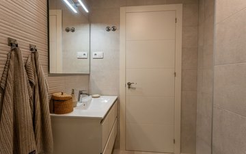 Property slide 23