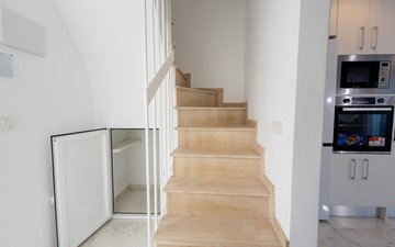 Property slide 10