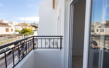 Property slide 14