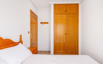 Property slide 25