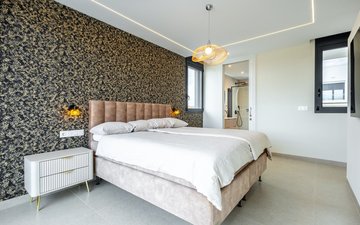 Property slide 35