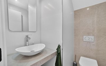 Property slide 19