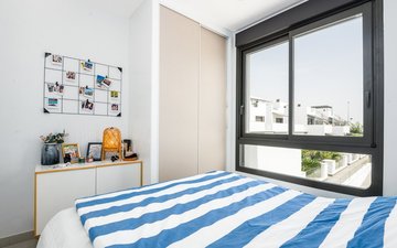 Property slide 20