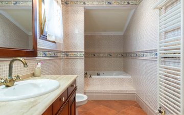 Property slide 24