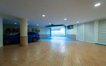 Property slide 38