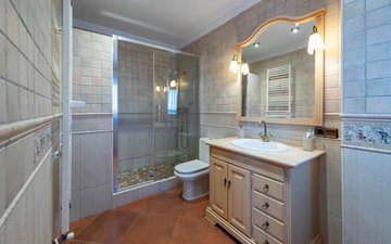 Property slide 28