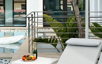 Property slide 20