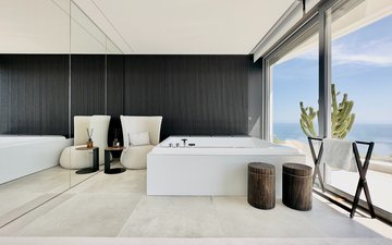 Property slide 16