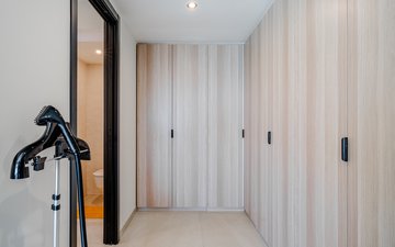 Property slide 46
