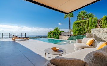 Property slide 25