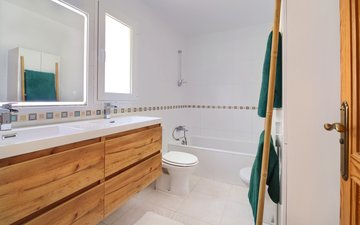 Property slide 17