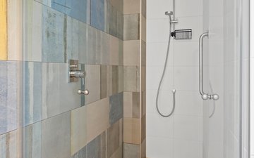 Property slide 16