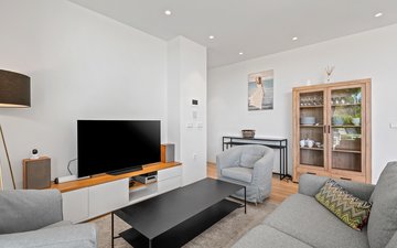 Property slide 8