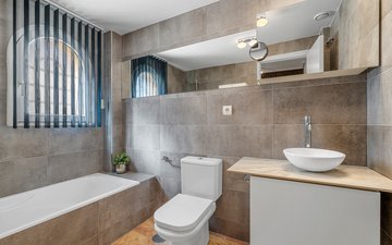 Property slide 20