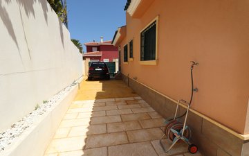 Property slide 29