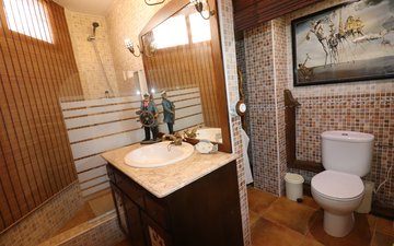 Property slide 25