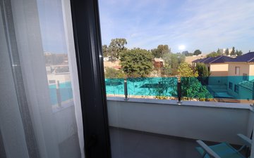 Property slide 31
