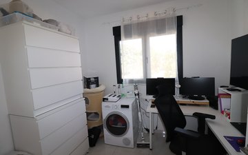 Property slide 50