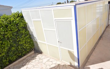 Property slide 33
