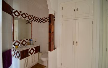 Property slide 10