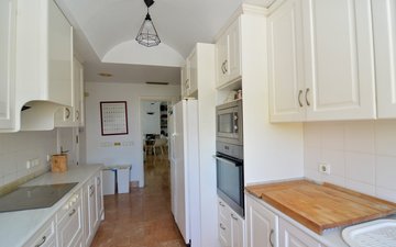 Property slide 6