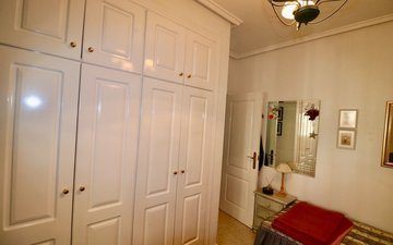 Property slide 20
