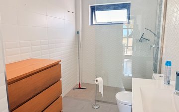 Property slide 20
