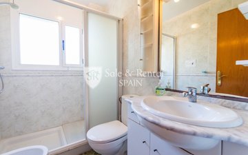 Property slide 33