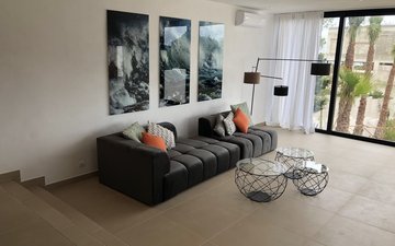 Property slide 30