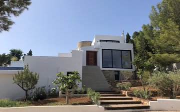 Property slide 6