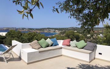 Property slide 25