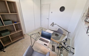 Property slide 25