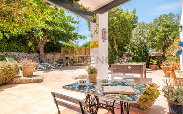 Property slide 32