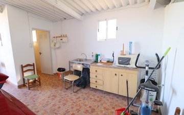 Property slide 40