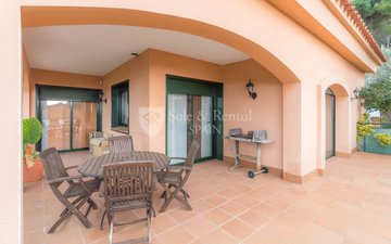 Property slide 18