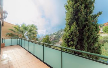Property slide 33