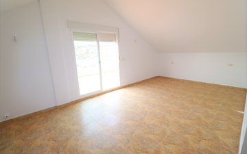 Property slide 38