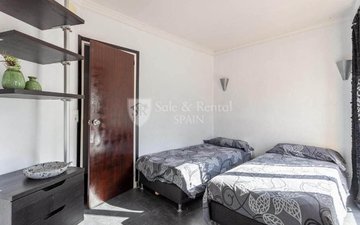 Property slide 14